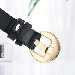 CinturonesCinturón de cuero de moda con hebilla de metal
