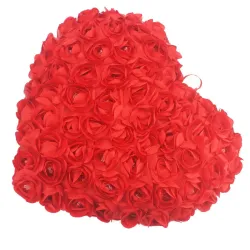 CojinesAlmohada en forma de corazón con rosas