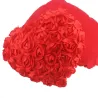 Oreiller en forme de coeur avec roses
