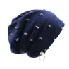 Cappello in cotone casual con teschio e anello in argento