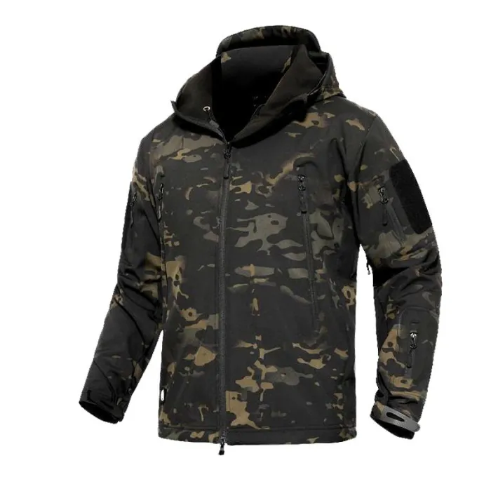 Armeija - camouflage - vesitiivis takki hupulla ja zippersillä