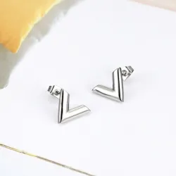 AretesV patrón pendientes stud - acero inoxidable