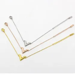 V lettre - bracelet en acier inoxydable