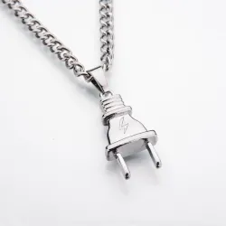 Electrical Plug Shape Pendant Necklace - Gold/SilverKettingen