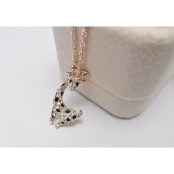Collier en acier inoxydable avec girafe en cristal