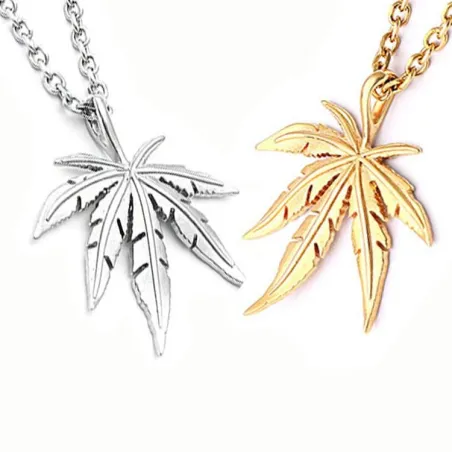 Necklace med hampa blad hängande