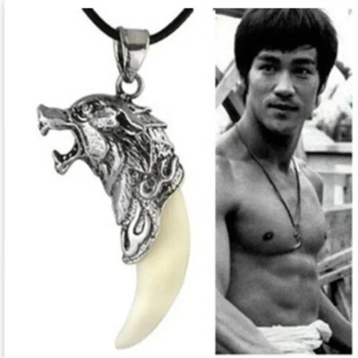 CollaresCabeza de lobo con diente - collar