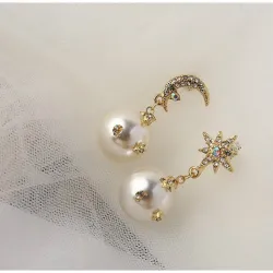 Star Moon Design Earrings (käytetty)