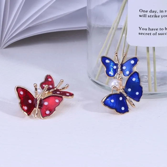 BrochesBroches de mariposa doble primavera