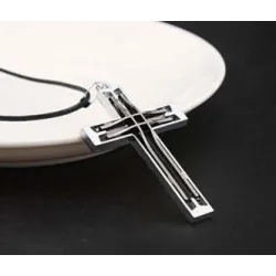 Hollow Cross NecklaceKettingen