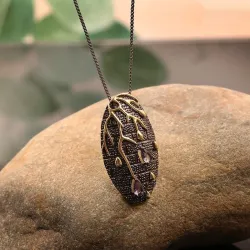 Zirconia Stone Necklace - Black