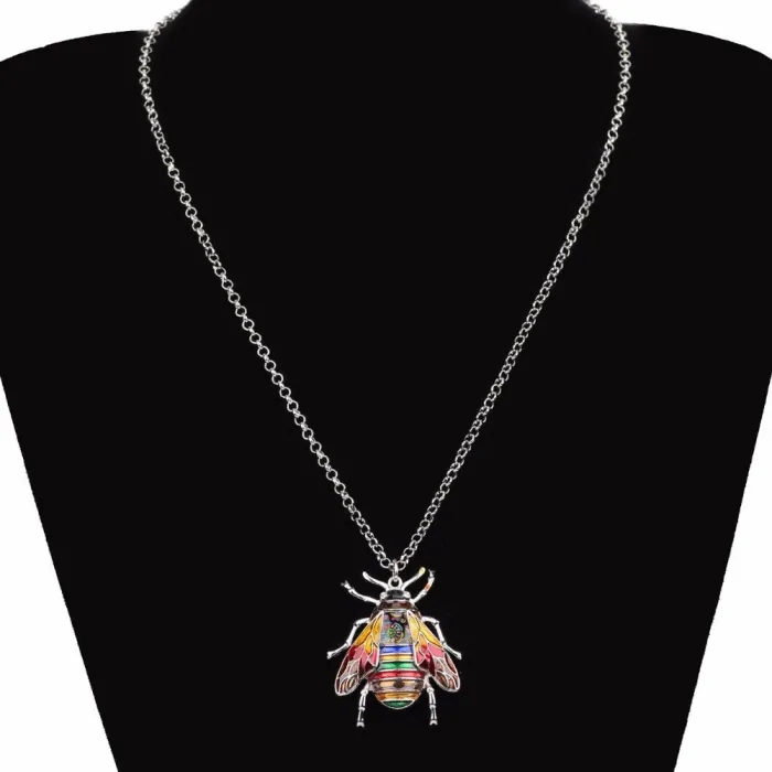 Mehiläinen Necklace
