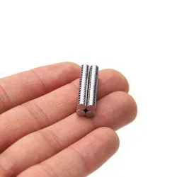 N35 Neodymium magneetit - vahva sylinterimagneetti - 4 * 1,5 mm - 100 kappaletta