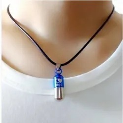 Rakkauspilleri - kapseli pendant - unisex
