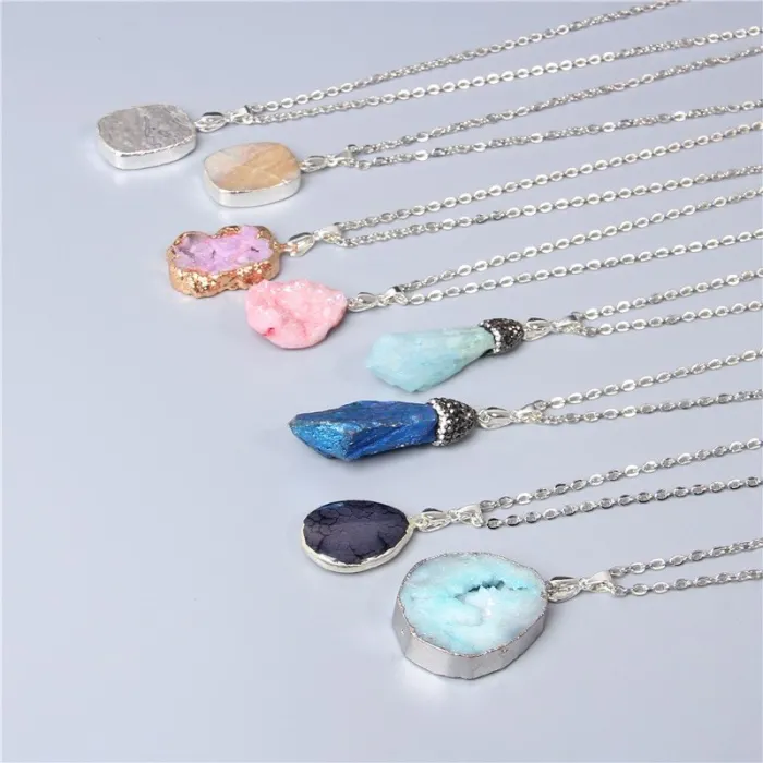 Gemstone pendant - metalliketju