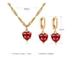 Colar dourado e brincos conjunto com coração vermelho