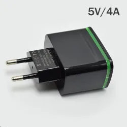 Universal USB Ladegerät - 2 Port / 4 Port - LED Licht - Multi Port