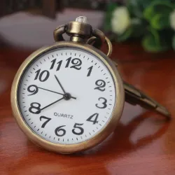 llaveroVintage reloj de bronce retro - llavero
