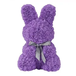 Día de San ValentínConejo de Pascua hecho de rosas infinity - 45 cm