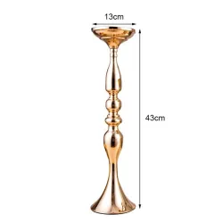 Suportes de vela de ouro - candelabro