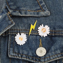 Eclairage Daisy - Email Pins - Broches