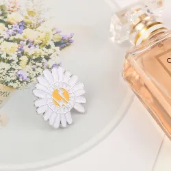 Blixt Daisy - Enamel Pins - Brooches