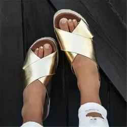 Sandales d'été - soft platform flip flops