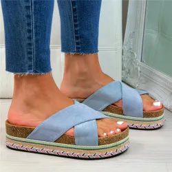 Sandálias de verão - soft platform flip flops
