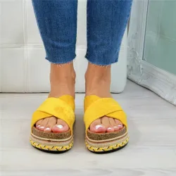 Sandali estivi - soft platform flip flops