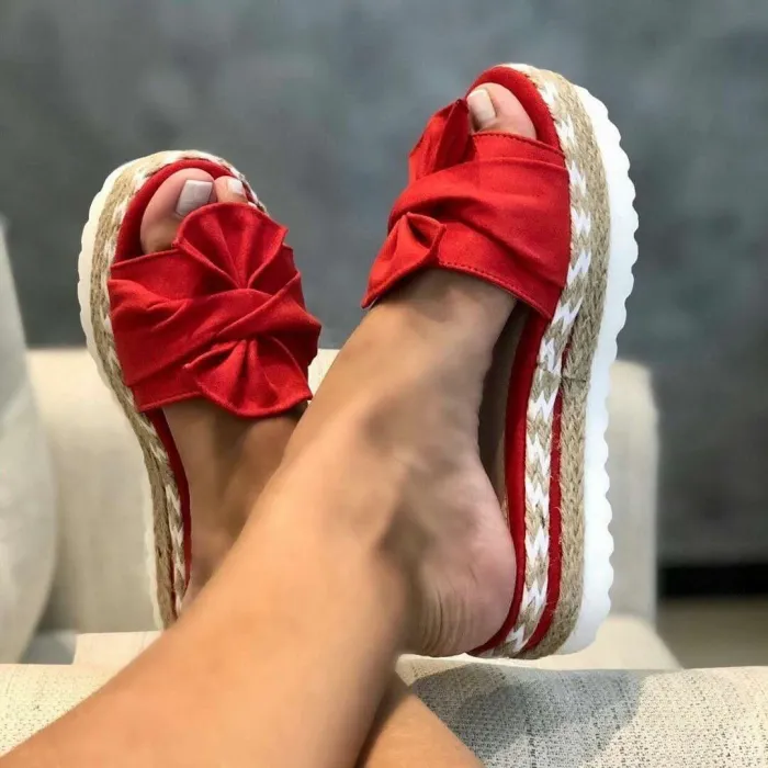 Kesähiekka - flip flops with bowknot