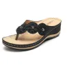 SandaliasSandalias de verano con flores decorativas - chanclas de estilo étnico