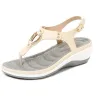 Mode sandaler med metalldekoration - Bohemian stil
