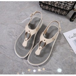 Modieuze sandalen met metalen decoratie - Boheemse stijlSandalen