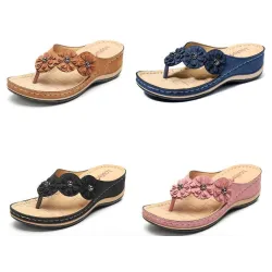 SandaliasSandalias de verano con flores decorativas - chanclas de estilo étnico