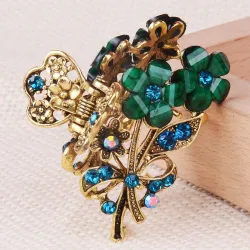 Elegant hår klipp med kristall blommor