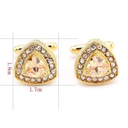 Elegantit cufflinkit kristallitriangleilla