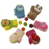 Zimowe rękawiczki dziecięce - wzór zwierzęcy - ze sznurkiemClothing