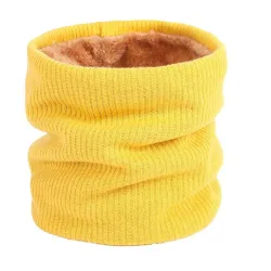 Gestrickter warmer runder Schal mit Plüsch - unisex