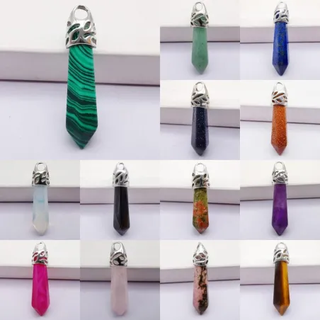 Kivipilari - koruja / kaulakoruja - lapiot - malachite - aventuriini - hiekkakivi - kristalli - opal