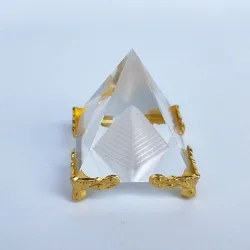 DecoraciónSanación energética - Feng Shui - pirámide egipcia cristal