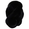 Sciarpa calda fluffy di lusso con pom pom