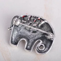 éléphant de Thaïlande avec des cristaux - broche