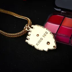 Crowned lion pendant - guldhalsband
