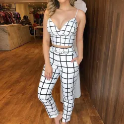 Sleeveless top & honts - plaid set