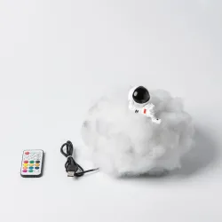 Cloud & astronaut - night light - rainbow effect - LED - USBLights & lighting