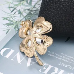 Clover à quatre feuilles vert / rouge - broche cristalline