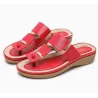 SandaliasSandalias de estilo bohemio - chanclas de playa con decoración de metal