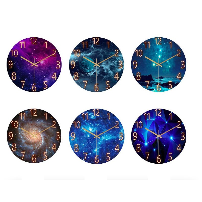 Quartz wall clocks with creative designs