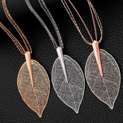 CollarShiny leave pendant necklace for women