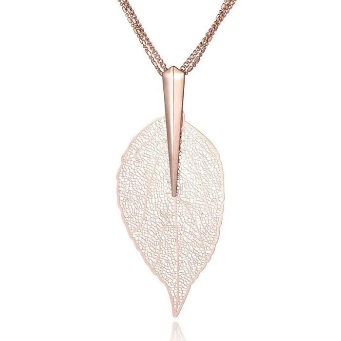 CollarShiny leave pendant necklace for women